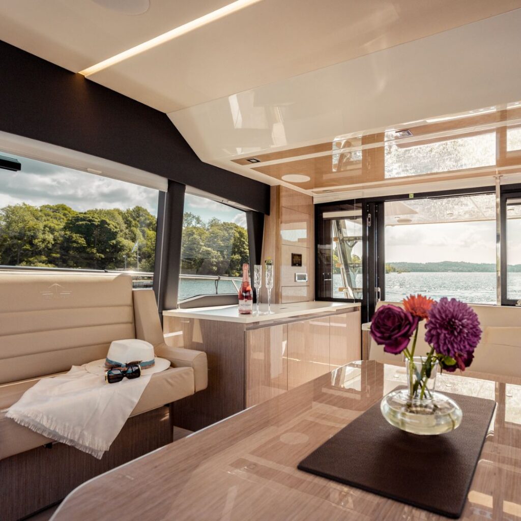 yacht experience windermere